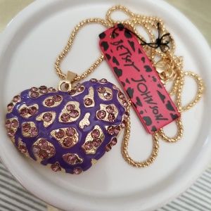 NWT Betsey Johnson Heart